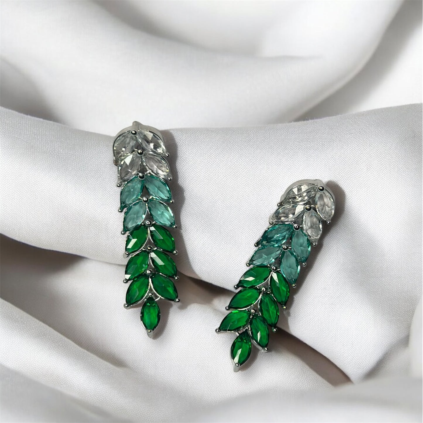 Green Leaf Earing