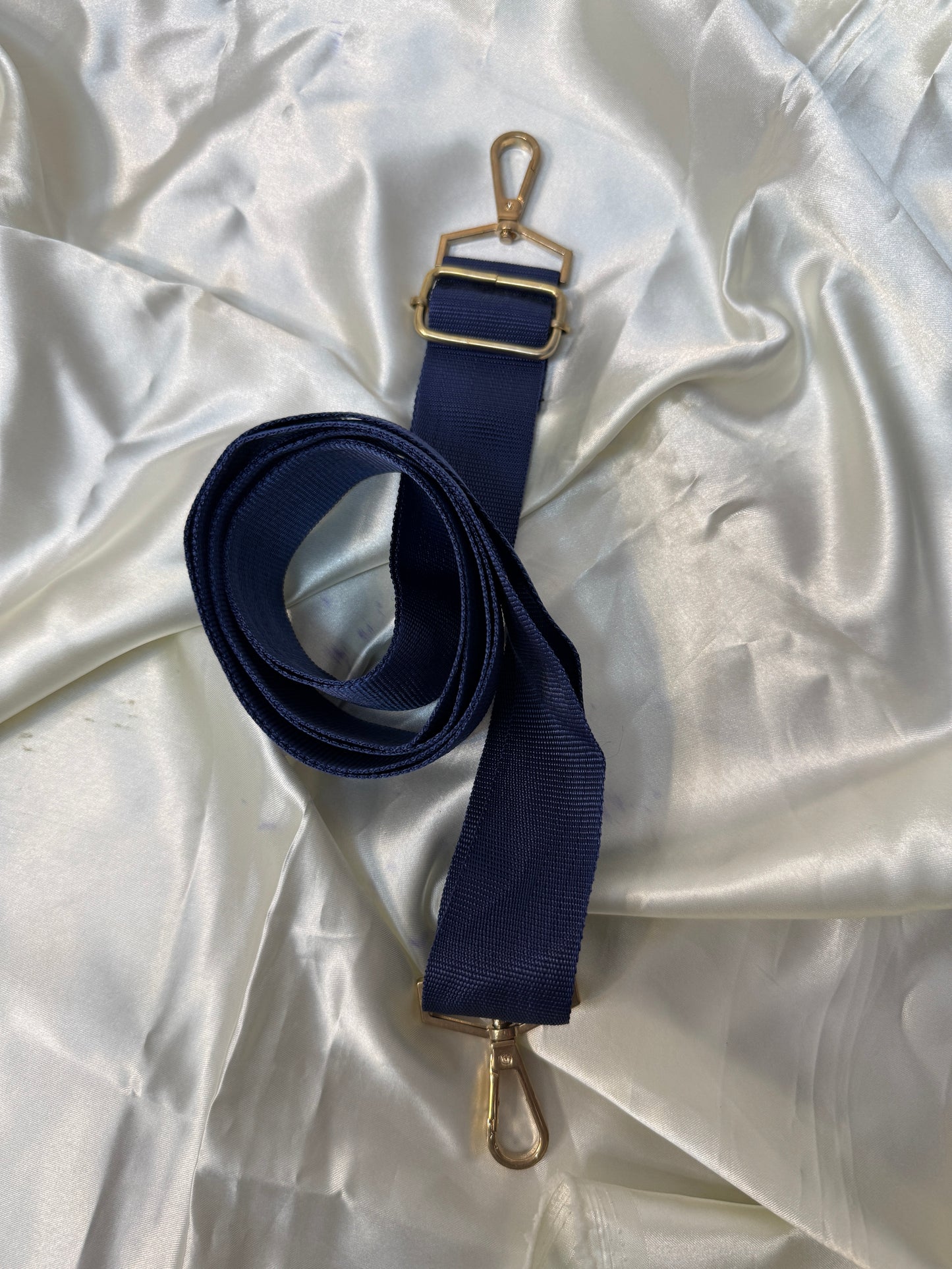 Embellished Crochet Party Bag with Gold Chain – Royal Blue
