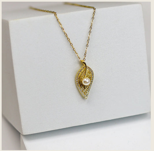 Aurora Leaf Pendant