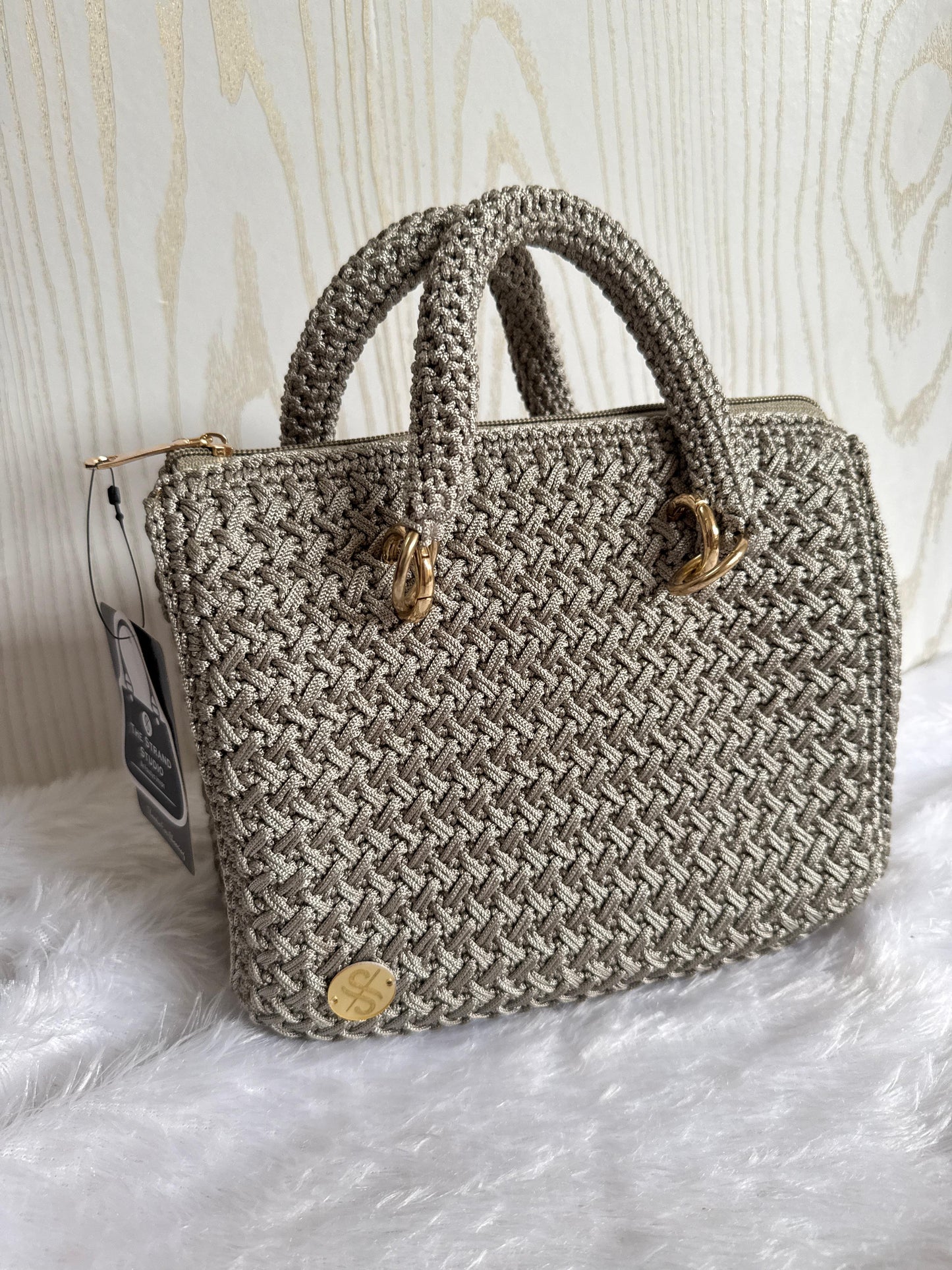 Structured Crochet Handbag with Gold Accents – Metallic Grey